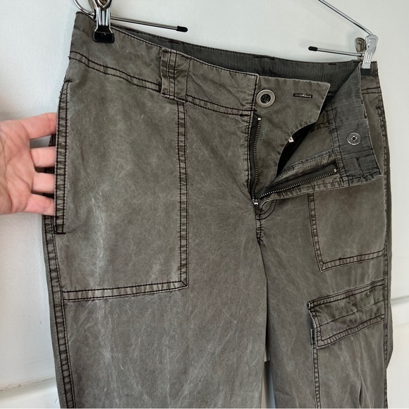 Free People The Thing Is Low-Rise Utility Cargo Pants - Picture 7 of 16